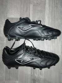 Ghete de fotbal joma