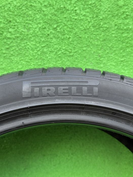 305/30/20 M+S PIRELLI SOTTOZERO3 Profil 7mm Profil 90%