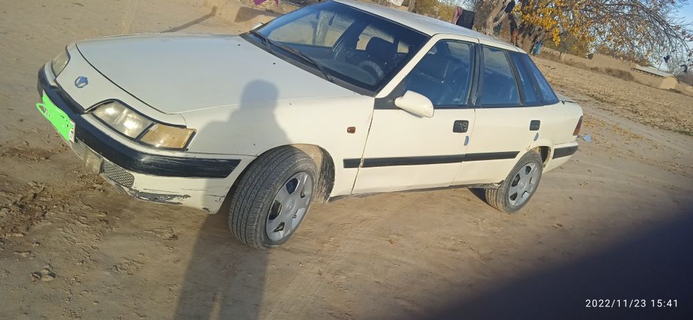 Daewoo Espero  1995-yil