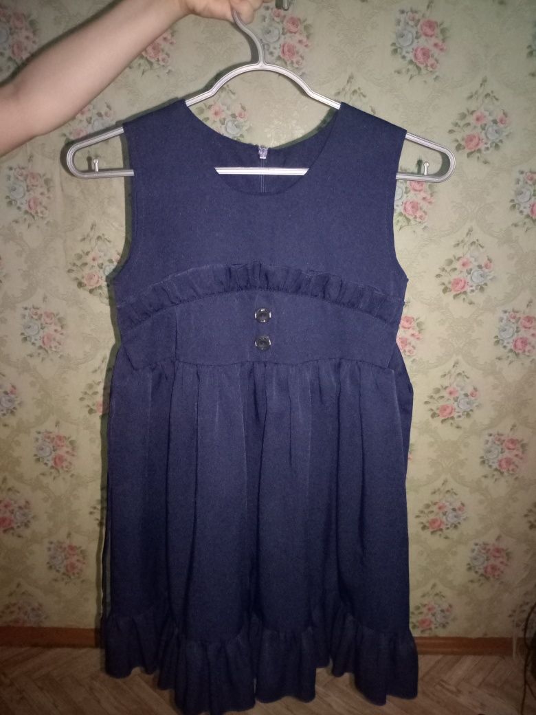 Продам школьную форму