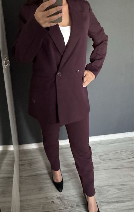 Костим S размер