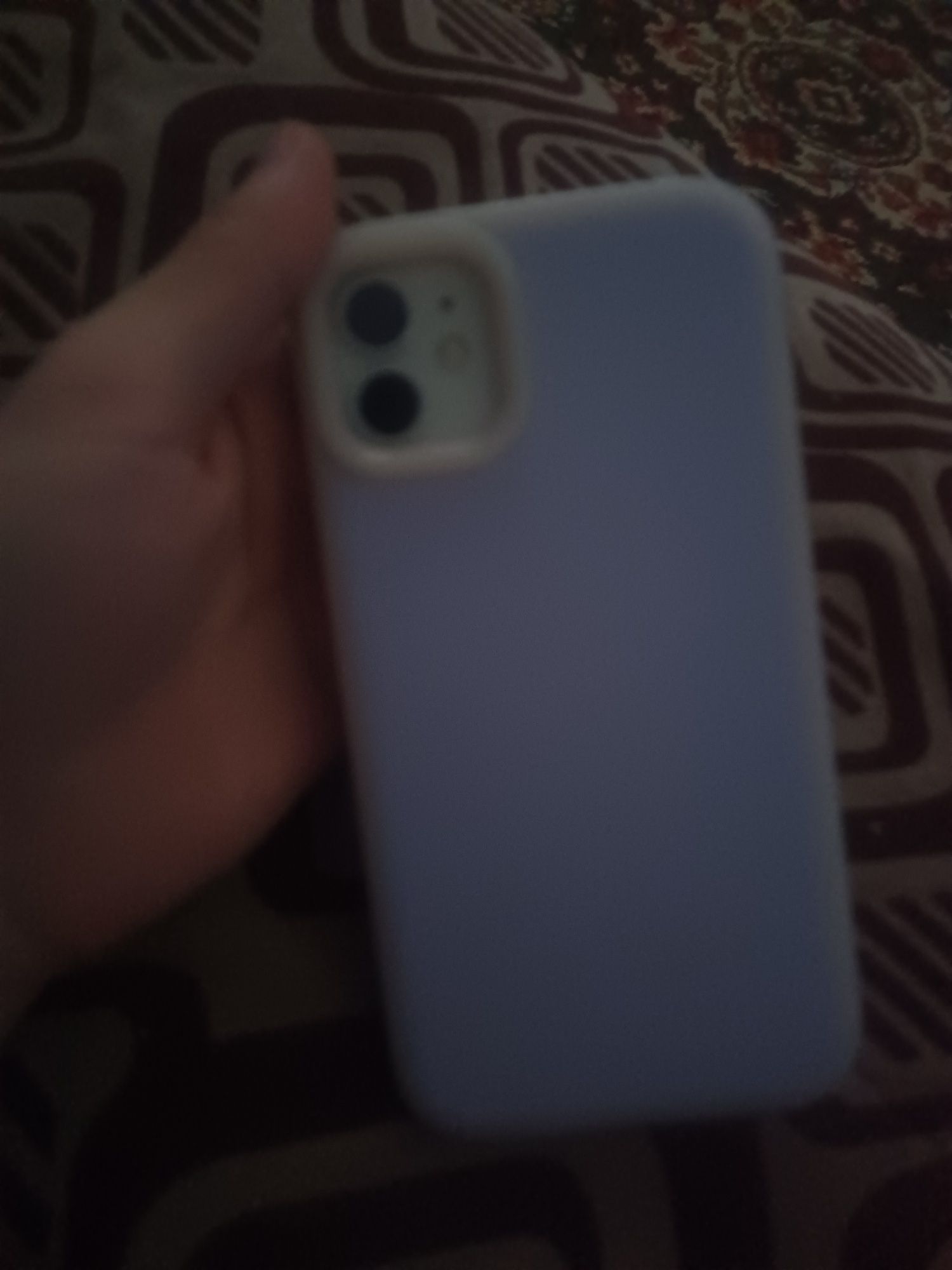 IPhone 11 64 гб аккумулятор 83%