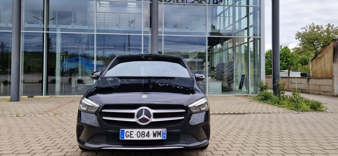 Mercedes B A class. 2022 2.0.automat .8+1 ..