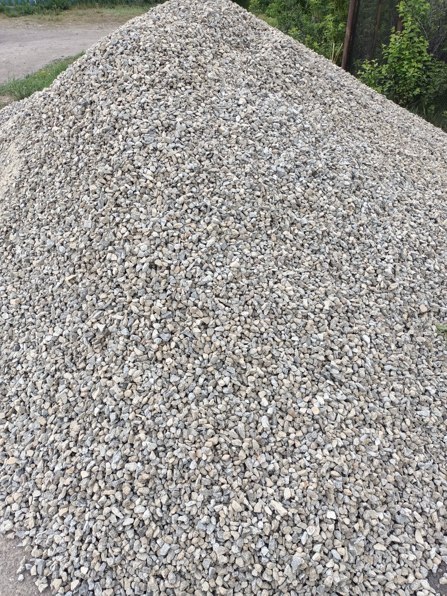 Цемент песок глина кз в мешках и.т.д.
