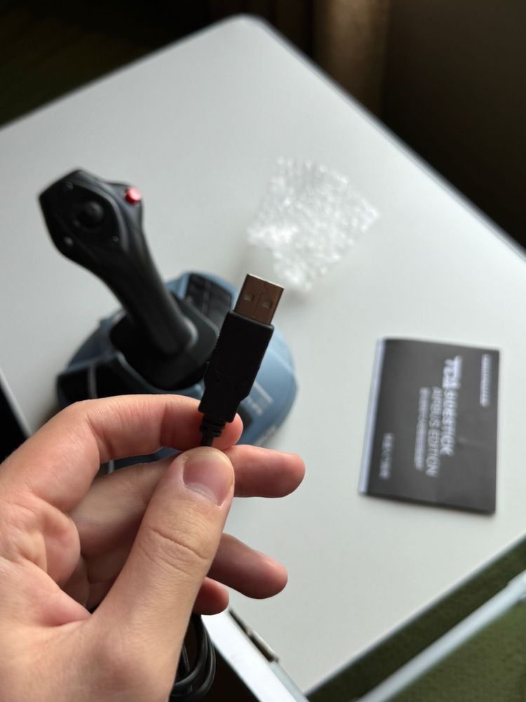 Thrustmaster sidestick Airbus edition/ Джойстик