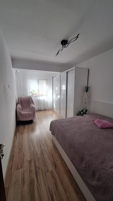 Vând casa Popesti Leordeni