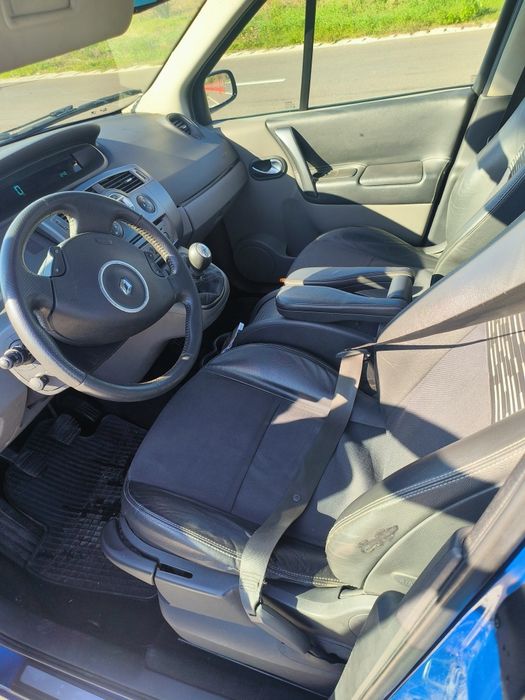 Vând Renault Scenic 1.9Diesel