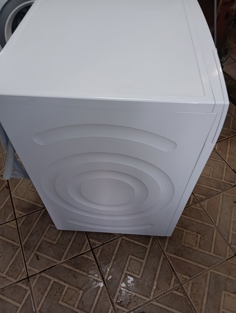 Като нова пералня Сименс Siemens IQ 700  А+++ 9кг 2 години гаранция!