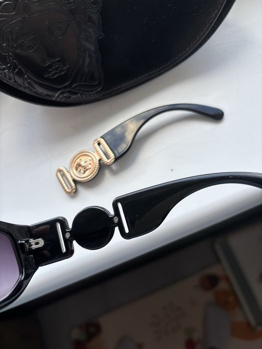 Versace очила + калъф 2025