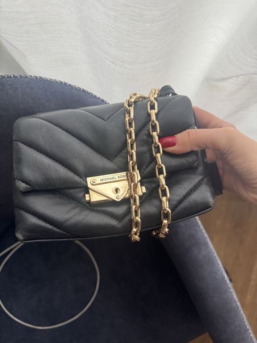 Малка crossbody чанта Michael kors