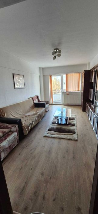 Apartament 3 camere cu 3 balcoane, giratoriu Zizin, aproape de Afi