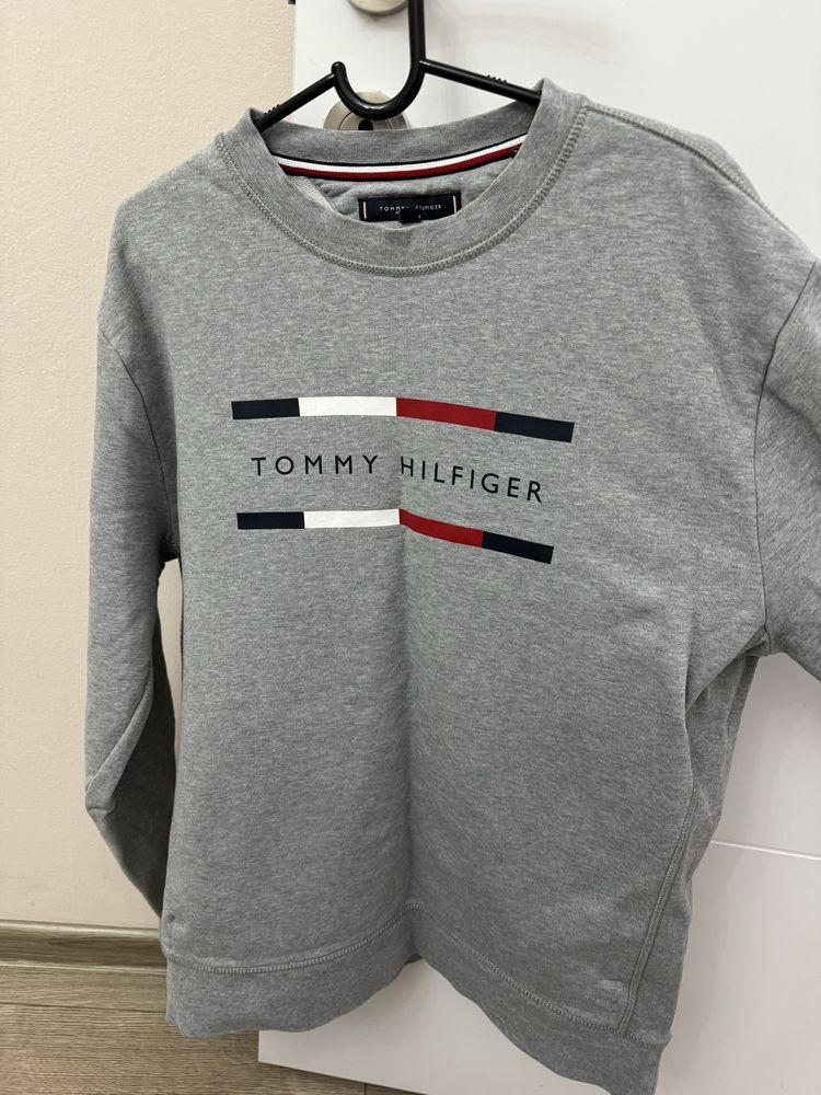 Tommy Hilfiger блуза