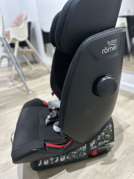 Scaun auto ISOFIX Britax Romer ADVANSAFIX IV R Cosmos Black, 9-36 kg