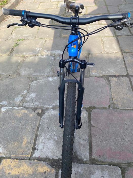 Vând bicicleta Devron