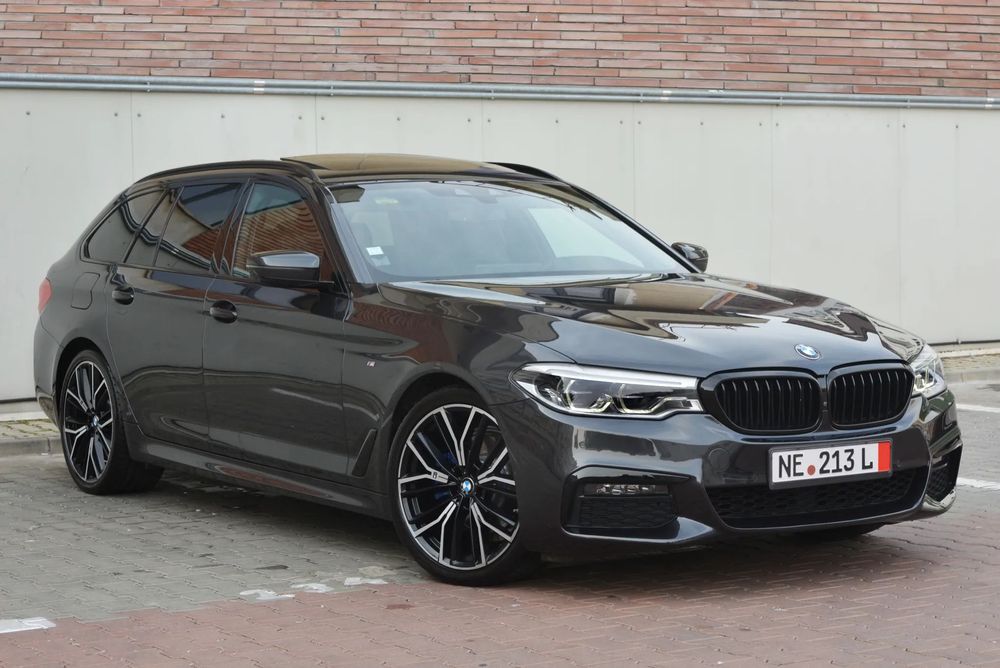 BMW Seria 5 520d / M-PAKET / 2020 / Camere 360 / Panoramic / Navi 4K