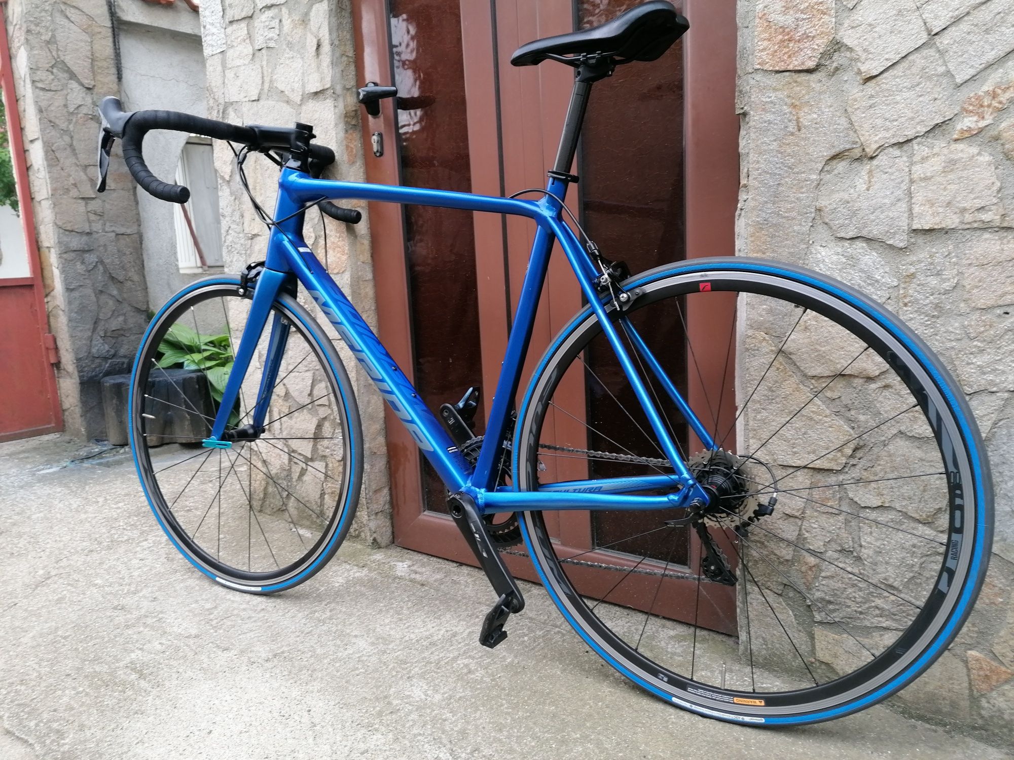 Шосеен MERIDA, Shimano 105, скорости 2 * 11