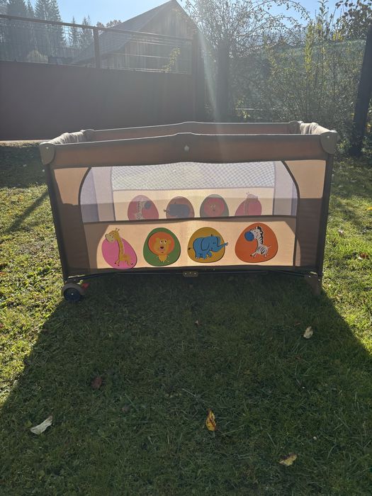 Patut bebe cu saltea