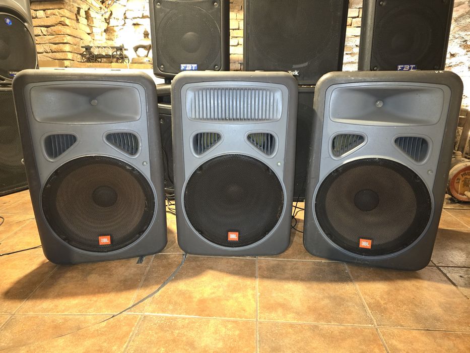 Boxe JBL Eon15g1/Powersub 15/HK clasic CL12/Omnitronic Dx2222