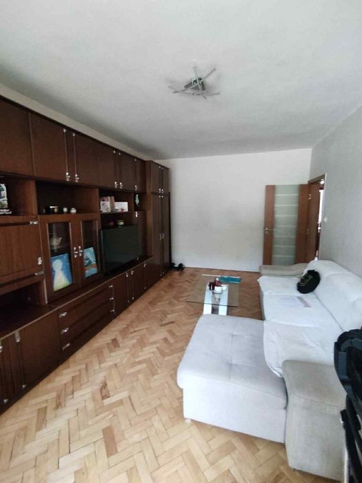 Двустаен апартамент под наем в ж.к. Борово, 2162069