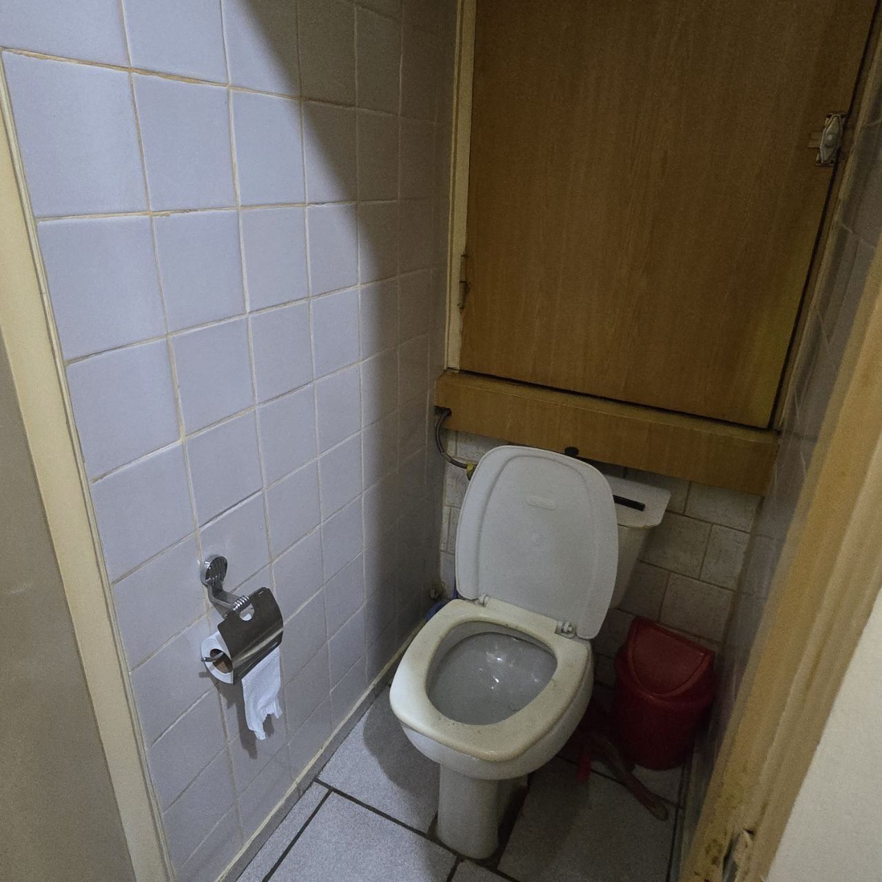 Продаётся Срочно М. Новза. 2комн.