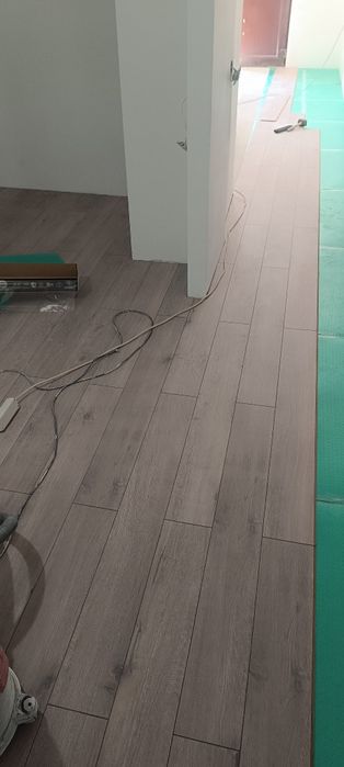 Meseriaș amenajări interioare/finisaje