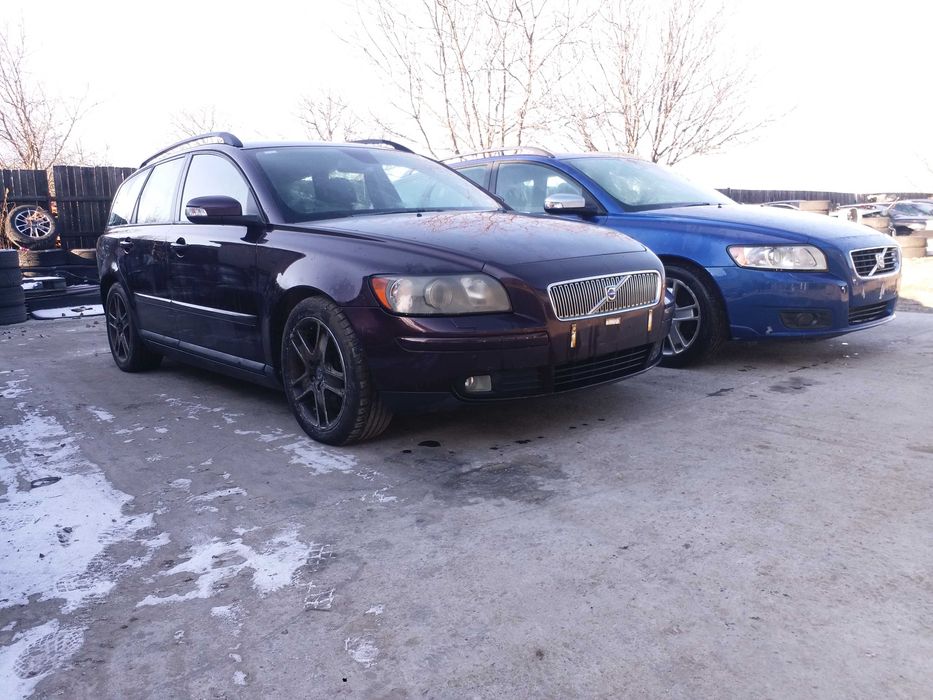 Componente Volvo V50 din 2004-2012 Piese si accesorii auto SH