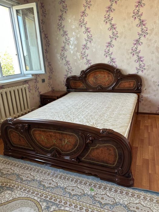 спальные гарнитуры