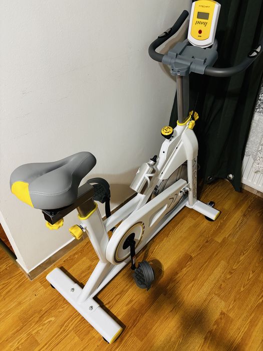 Techfit indoor cycling bike (TechFit SBK800 exercise bike )