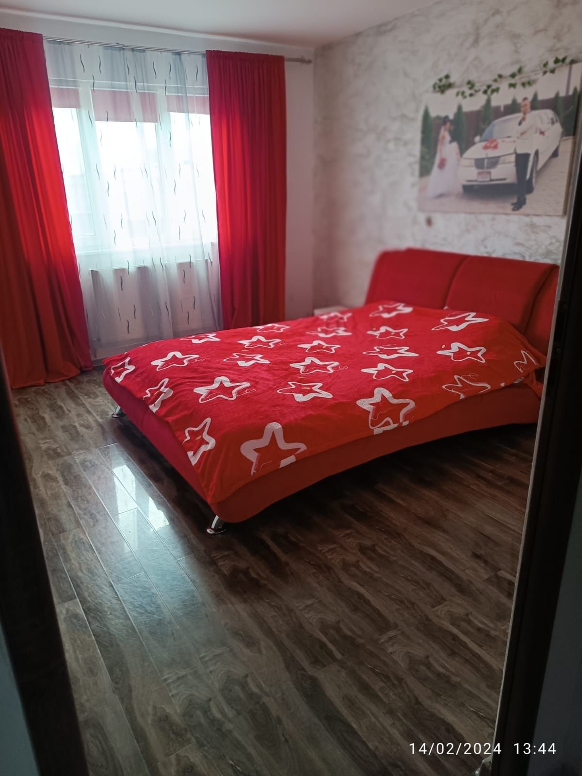 Apartament 4 camere etaj 4