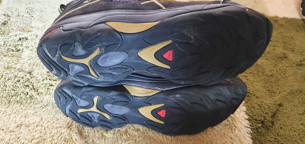 Nike   и    Salomon  Н 38