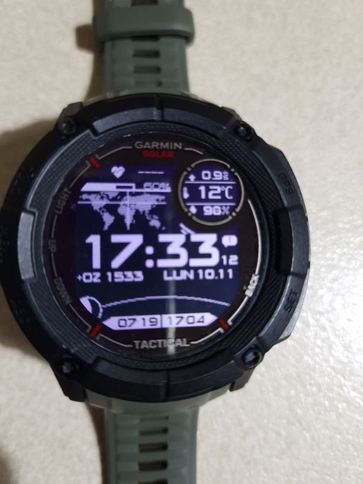 Garmin instinct 2x tactical.
