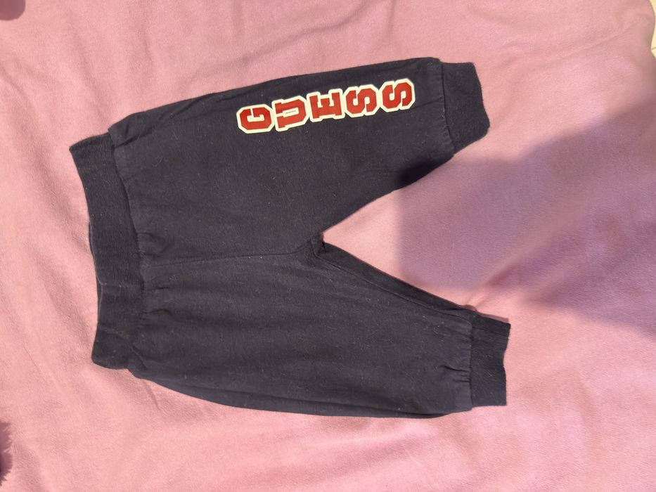 Комплект анцунг и две бодита Guess