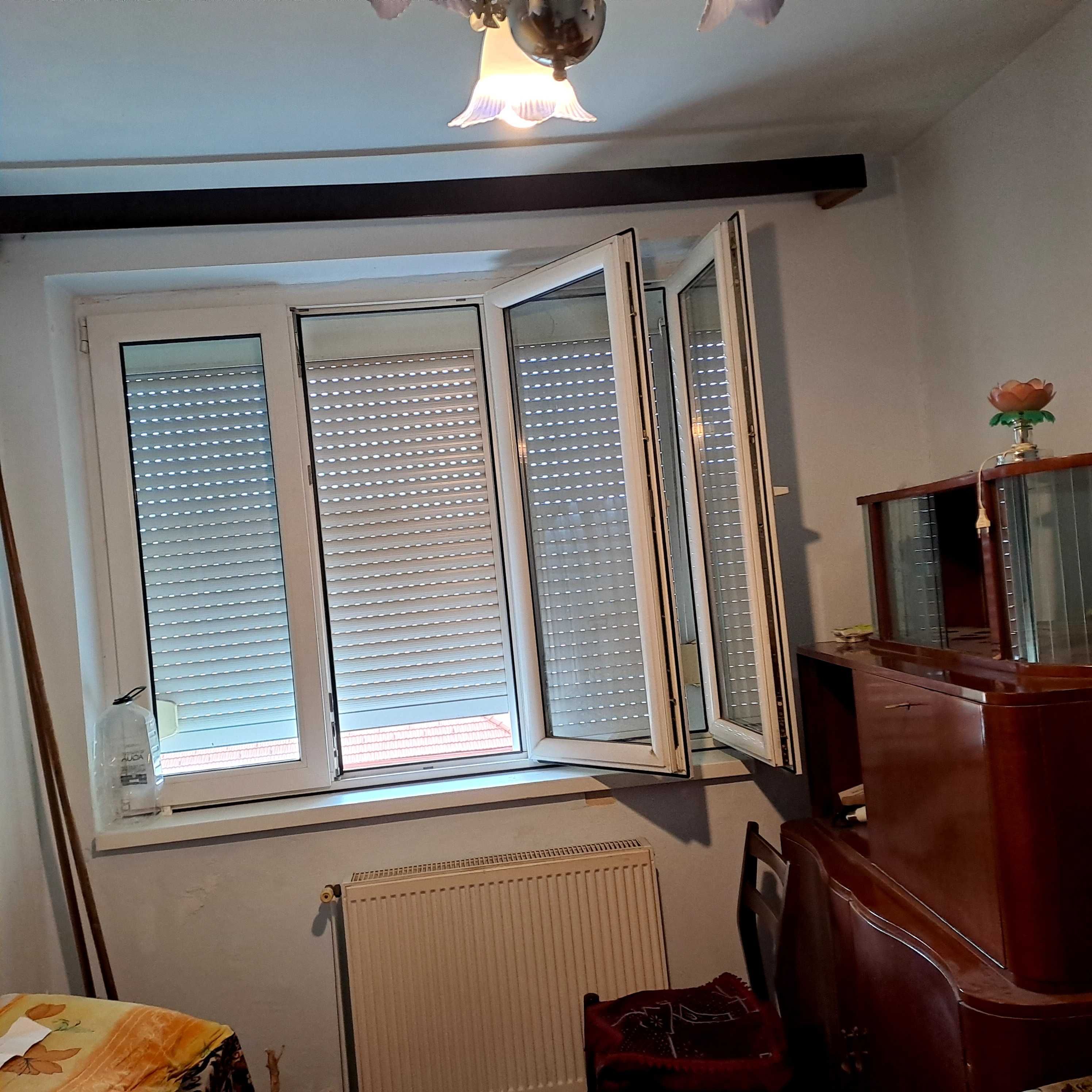 Vand apartament 2 camere