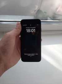 IPhone SE 2020 на запчасти