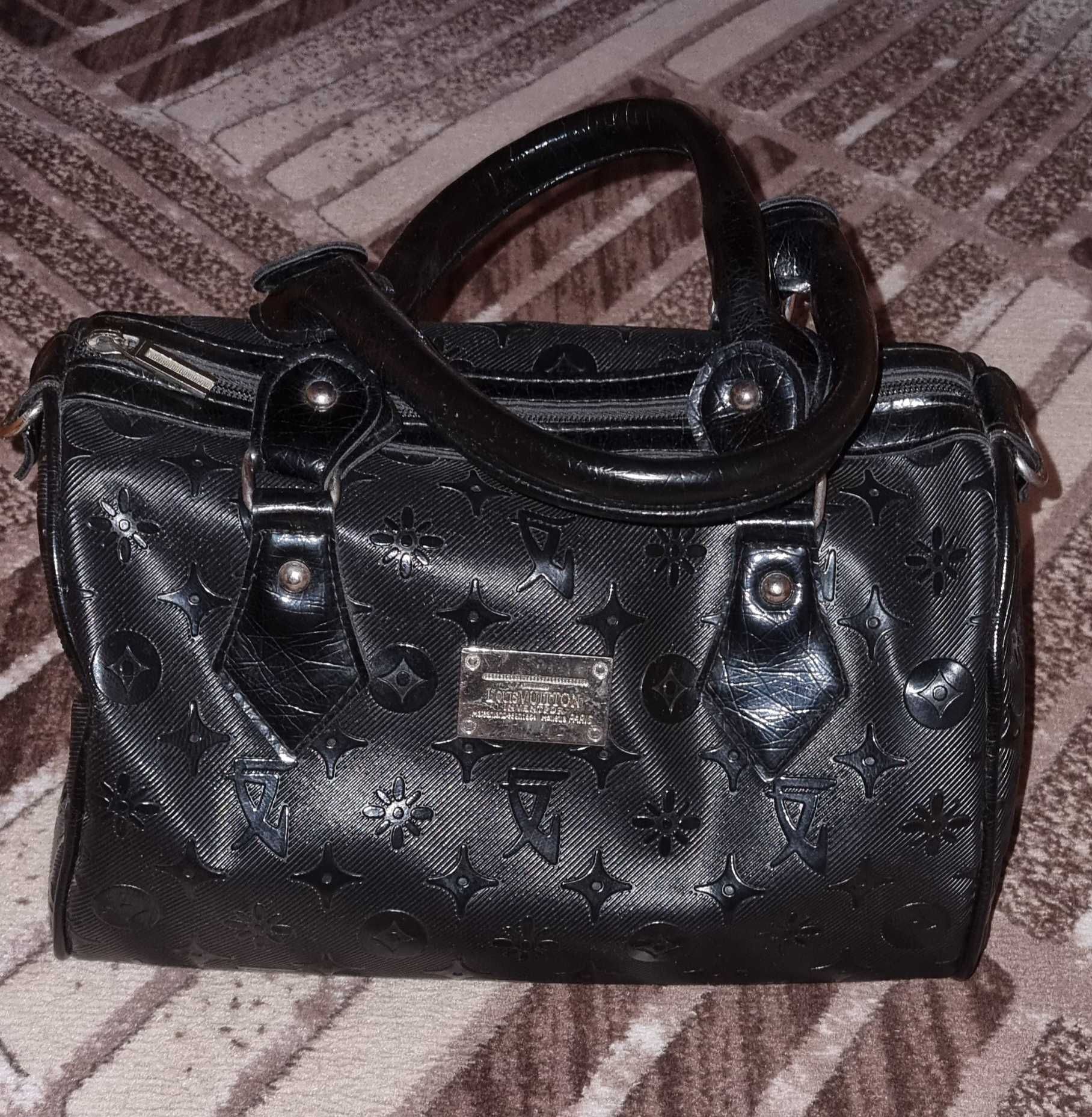 Дамска чанта Louis Vuitton