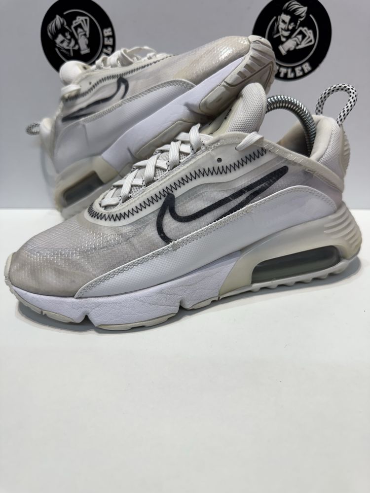 Маратонки NIKE AIR MAX 2090.Номер 38