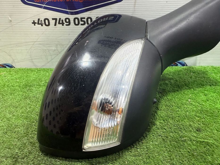 OGLINDA DREAPTA 9 PINI RENAULT CLIO IV 2015 1.0 BENZINA TCE Hatchback COD OEM 963016273R 2012-2019