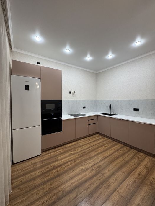 Продаю кухонный гарнитур