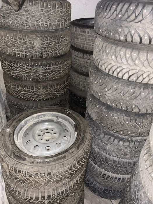 Зимние шины комплект