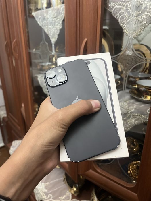 Iphone 15 karopka bor