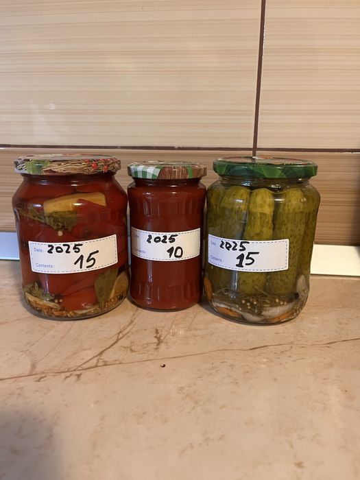 castraveti/gogosari/pasta tomate