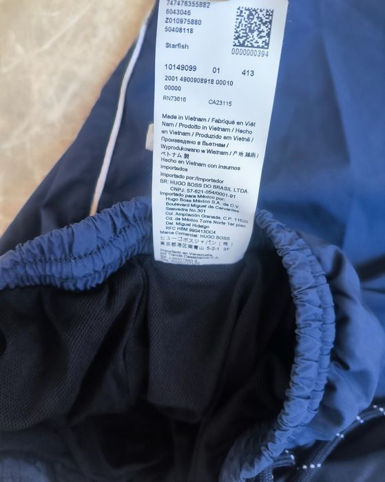 Hugo Boss плувни шорти M размер