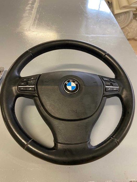 Vând volan f01 BMW f01/f10