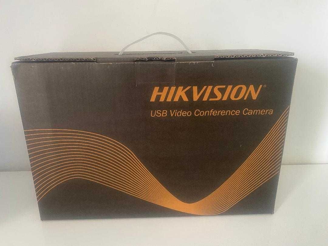 Vand camera Web Full HD Hikvision DS-U102 pentru conferinte