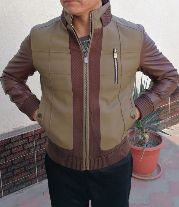 Куртки на весну утеплённые