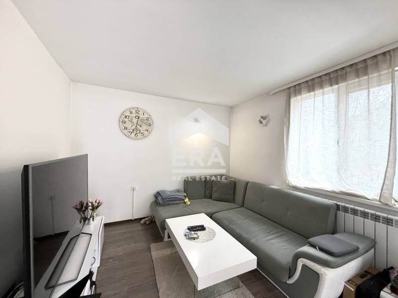 Продава се Къща в София, Княжево - 300 кв.м за 2000 €/кв.м - Снимка #4