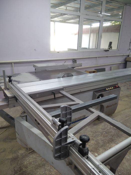 Форматно распилачьный станок