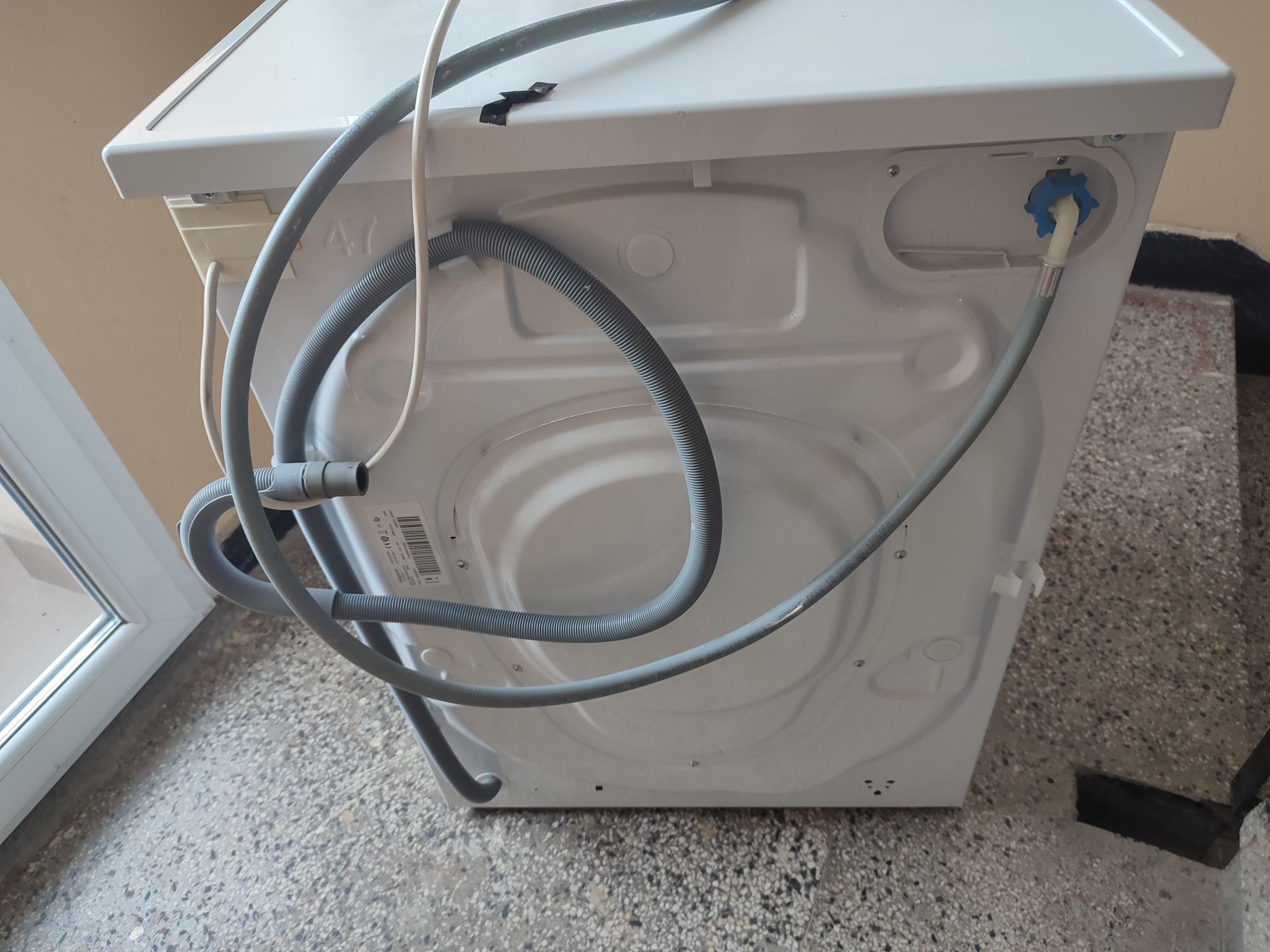 Пералня Hotpoint Ariston с проблем с платката