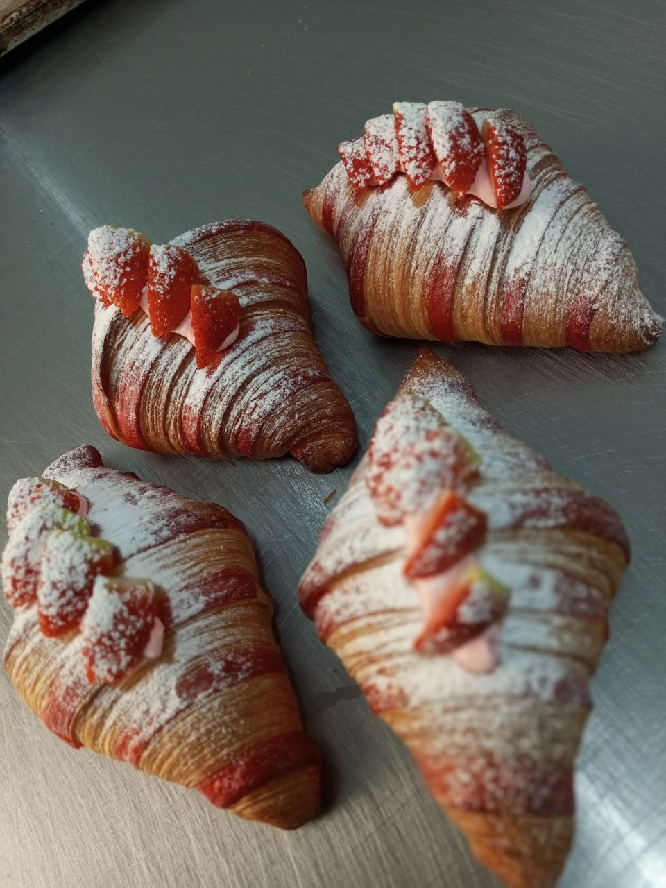 Bulochka kruassan oʻrgatamiz.