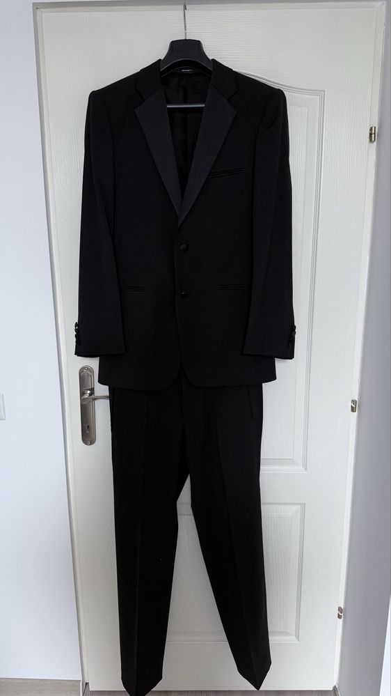 Costum barbati negru